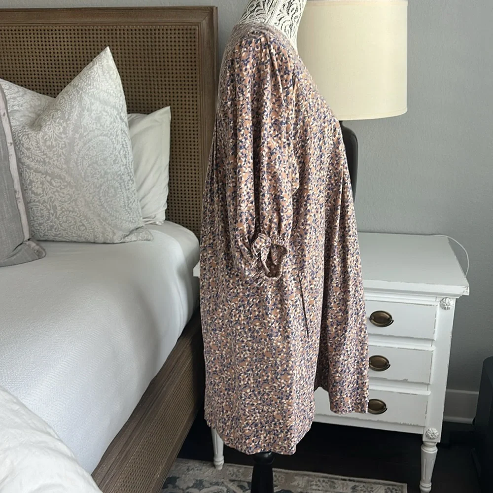 Mirth Belem Dress in Costal Coral - Picture 8 of 14